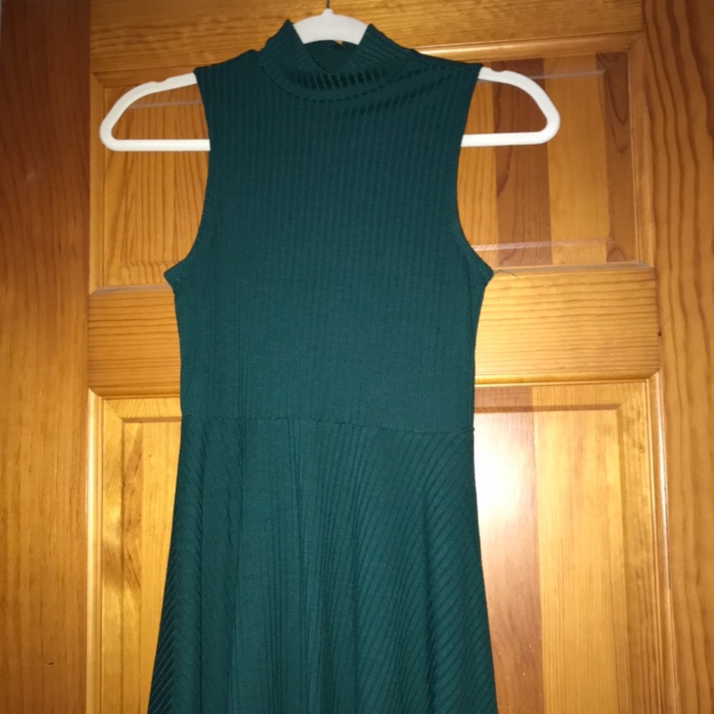 Emerald green sleeveless dress